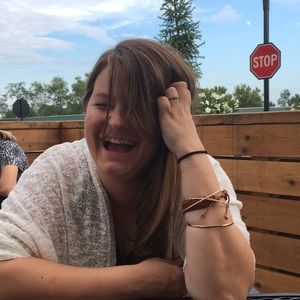 Meet your Posher, Janie